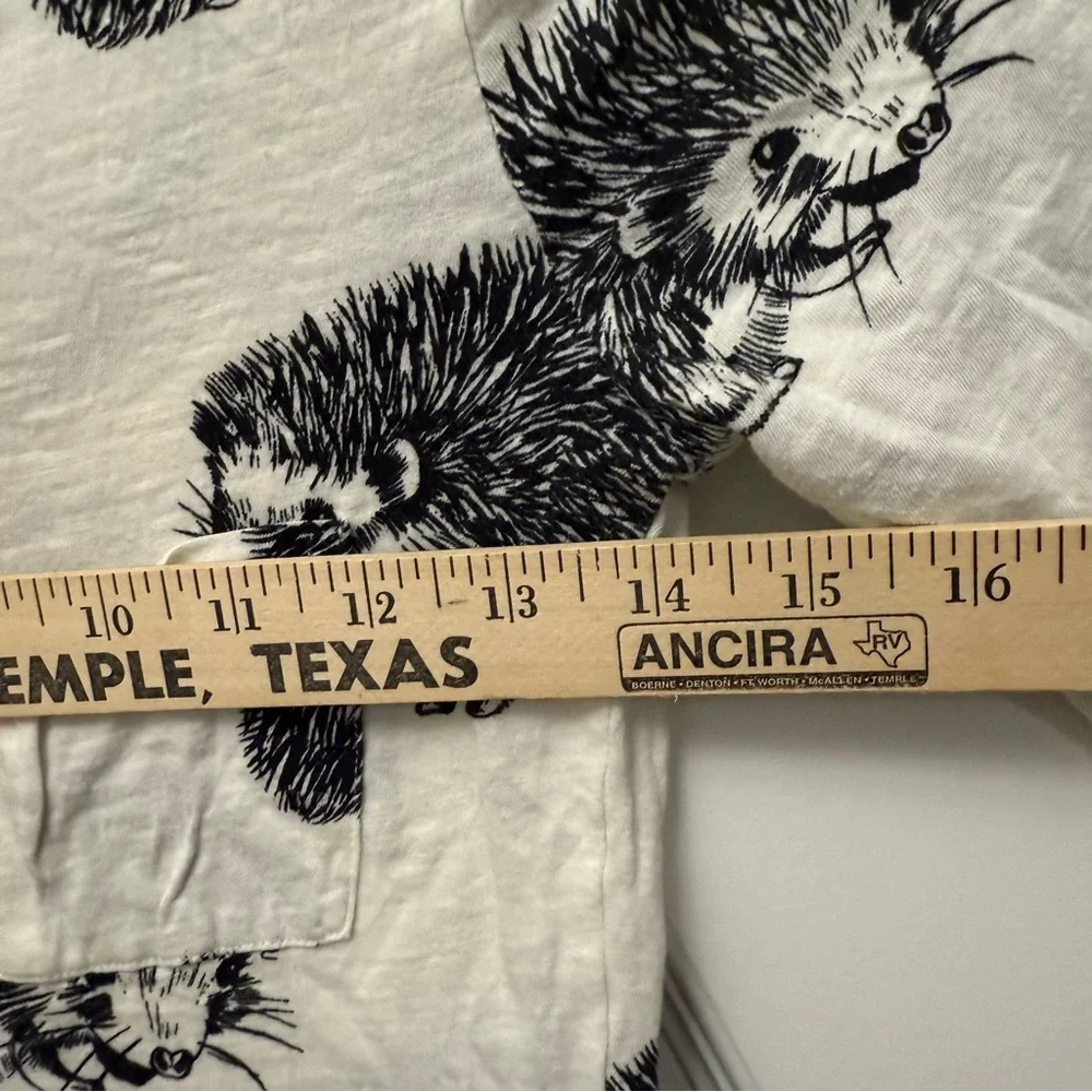 Anthropologie White Tee with Hedgehog Design - Picture 10 of 12